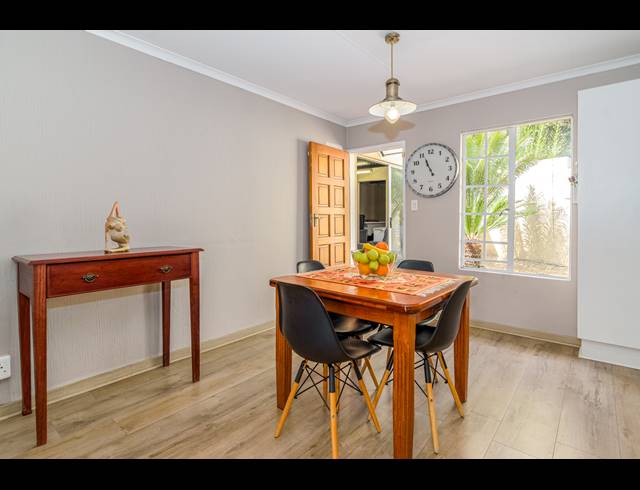 3 BEDROOM TOWNHOUSE FOR SALE IN SONNEGLANS